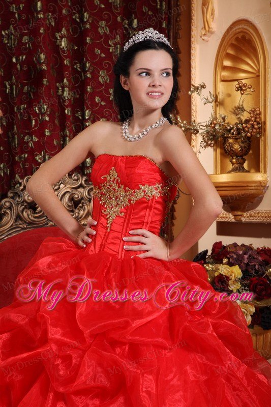 Red Strapless Appliqued Organza Quinceanera Dress