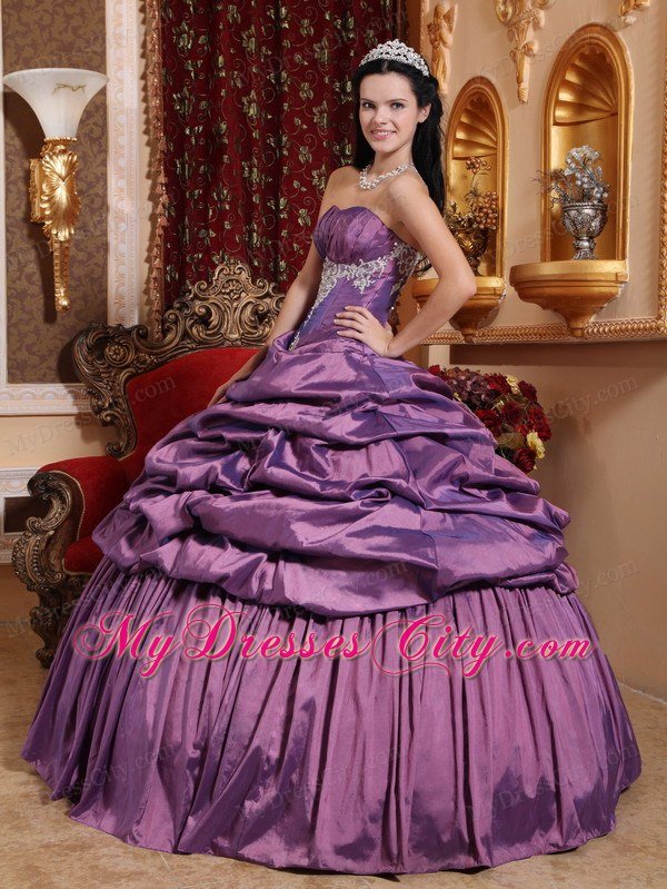 Discount Taffeta Appliques Sweet sixteen dresses with Pick-ups