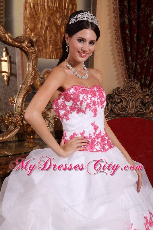 White Sweetheart Organza Quinceanera Dress with Pink Appliques