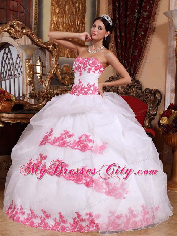 White Sweetheart Organza Quinceanera Dress with Pink Appliques