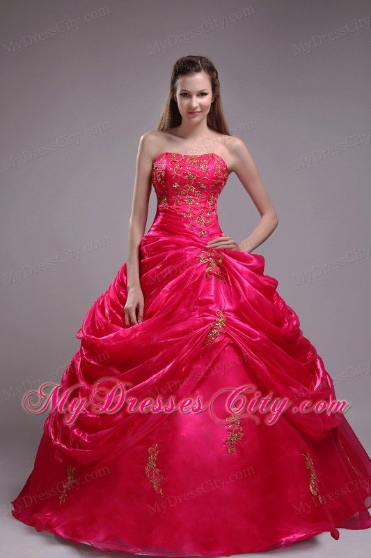 Red Ball Gown Strapless Organza Quinceanera Dress with Appliques