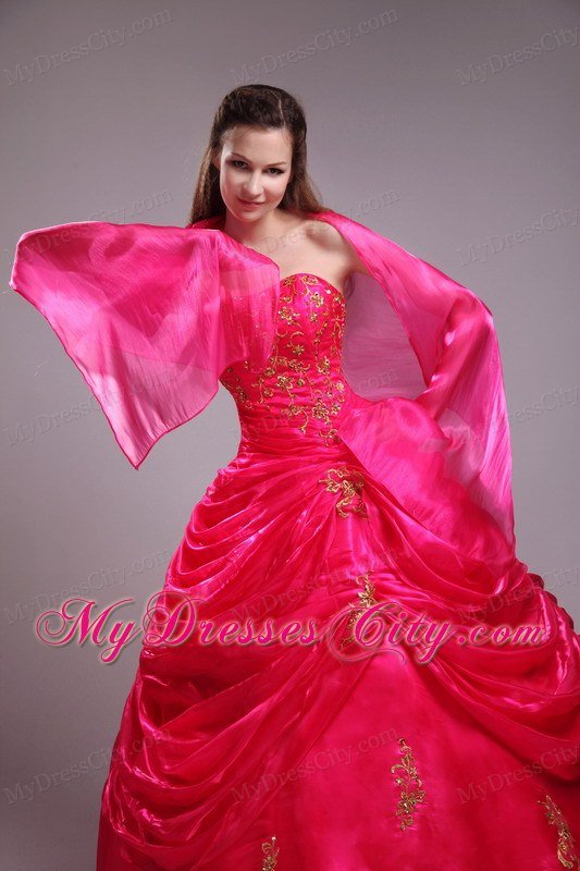 Red Ball Gown Strapless Organza Quinceanera Dress with Appliques