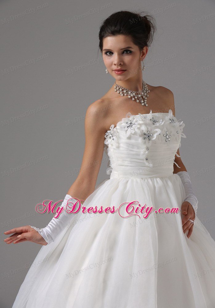 2013 Appliques Decorated Bust Strapless Ball Gown Bridal dress