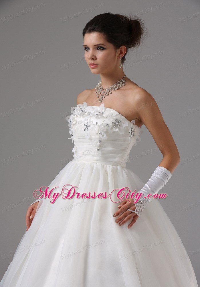 2013 Appliques Decorated Bust Strapless Ball Gown Bridal dress