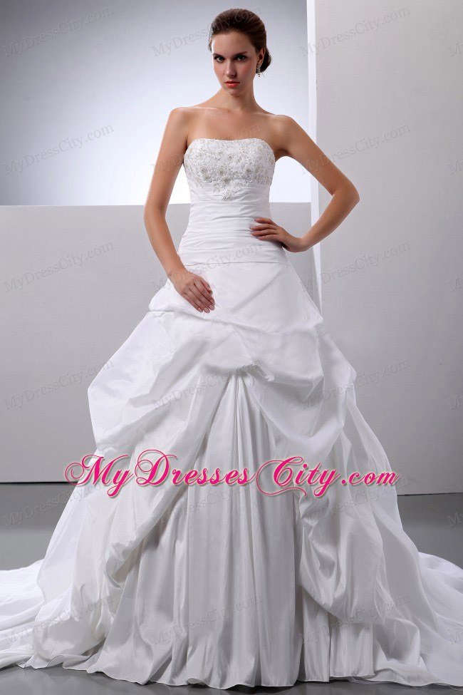 Ivory Princess Appliques and Pick-ups Lace-up Wedding Dress