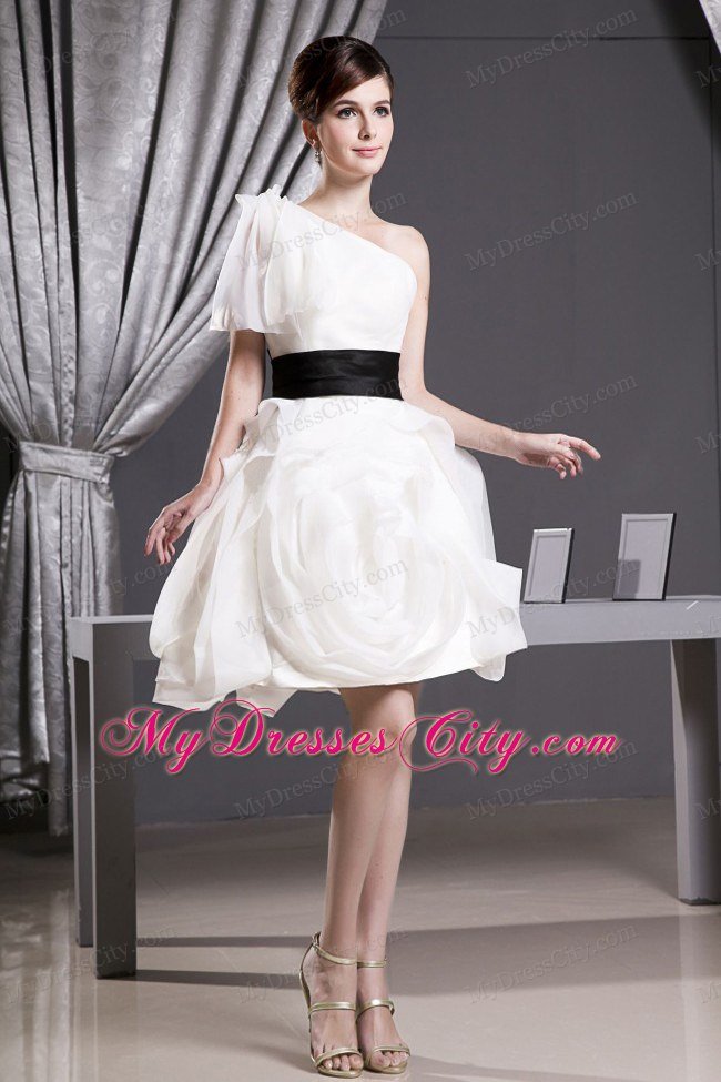 Cute Mini-length One Shoulder Wedding Dress with Black Belt