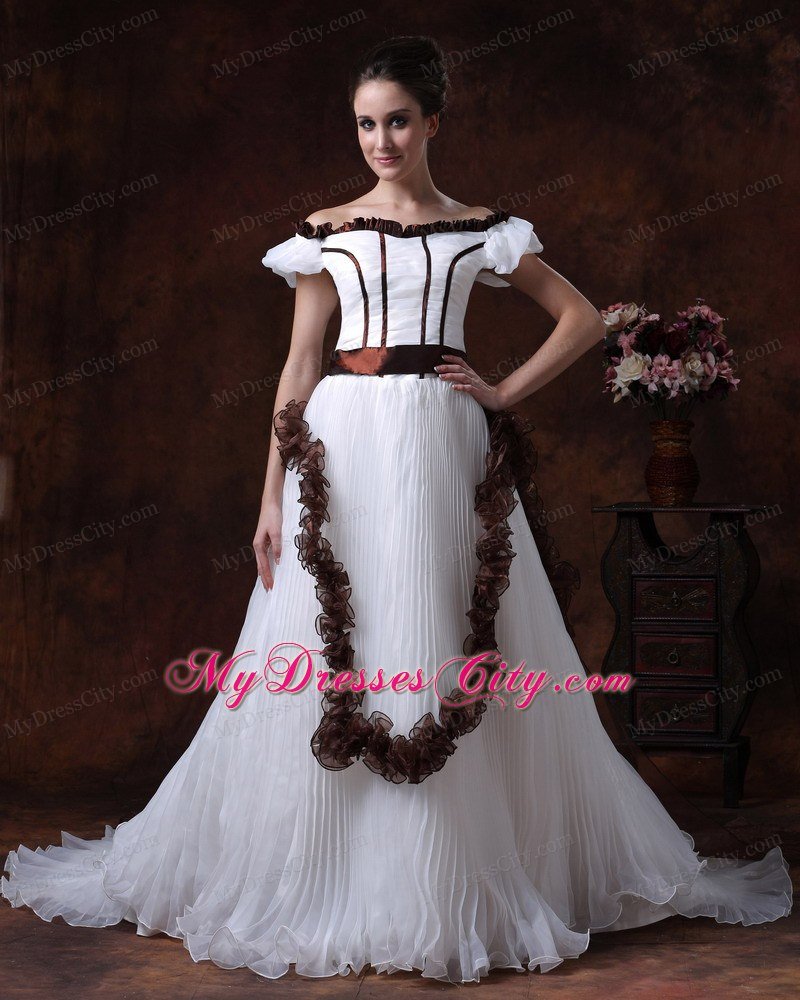 Off The Shoulder A-Line Pleated Wedding Dress with Brown Train