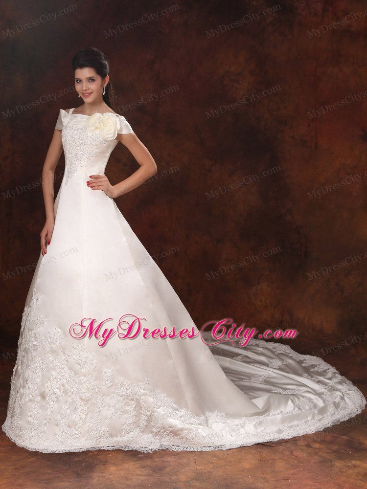 Off The Shoulder Appliques Cathedral Train Lace Wedding Dress