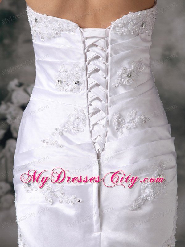 Column Brush Train Appliques Decorated Satin Dress for Wedding