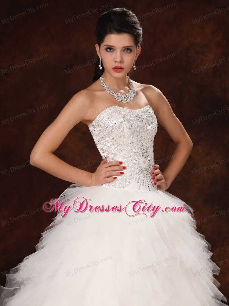 Ruffles Sweetheart Princess Ruffles Chic Garden Wedding Dress with Beading