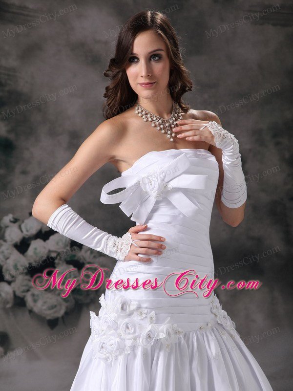 Popular A-line Strapless Ruching 2013 Spring Long Wedding Gowns