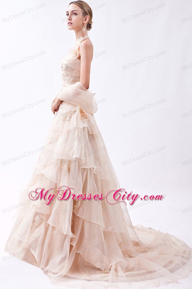 Elegant Column Halter Lace Appliques Summer Wedding Gowns Champagne