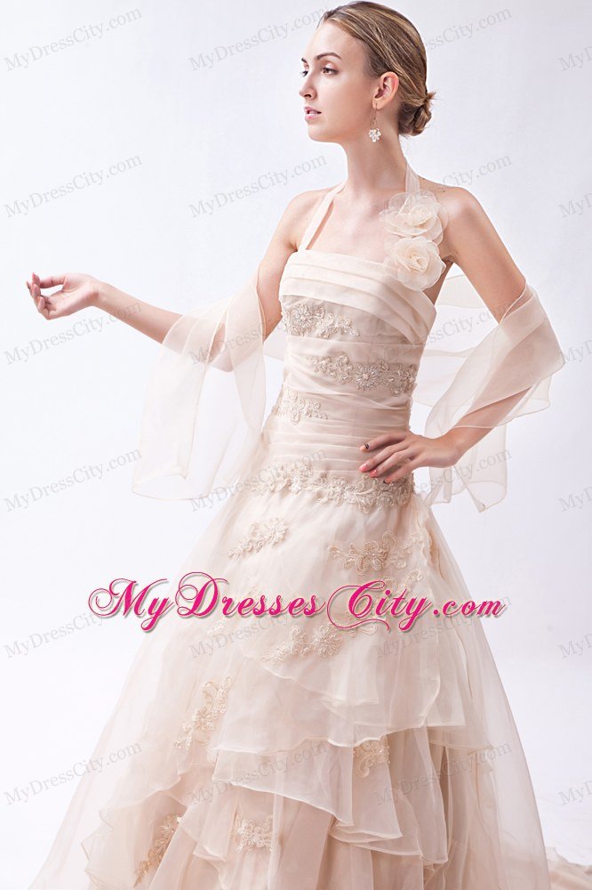 Elegant Column Halter Lace Appliques Summer Wedding Gowns Champagne