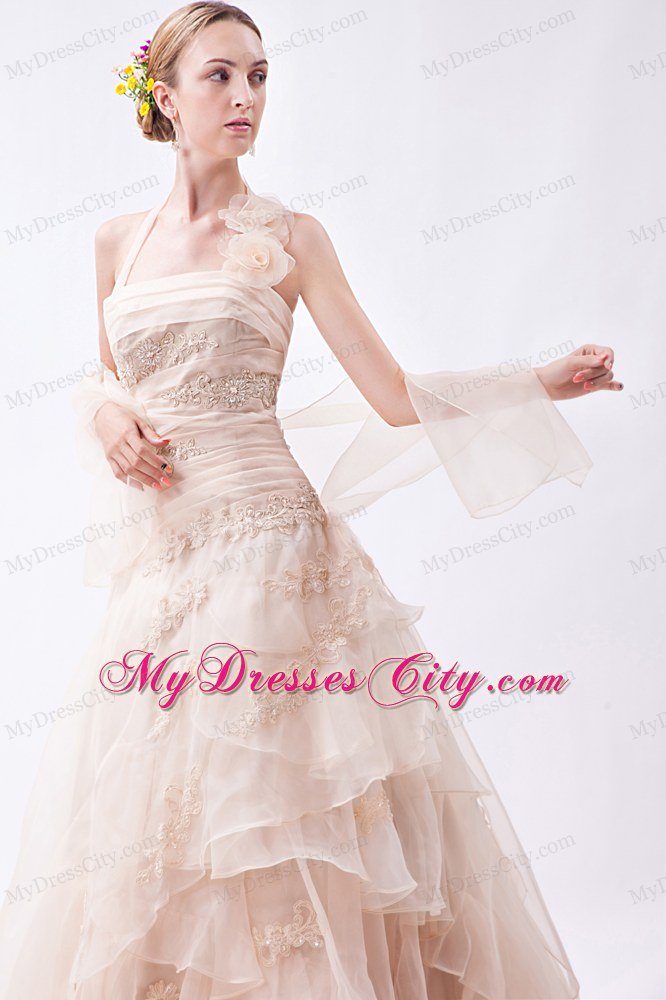 Elegant Column Halter Lace Appliques Summer Wedding Gowns Champagne