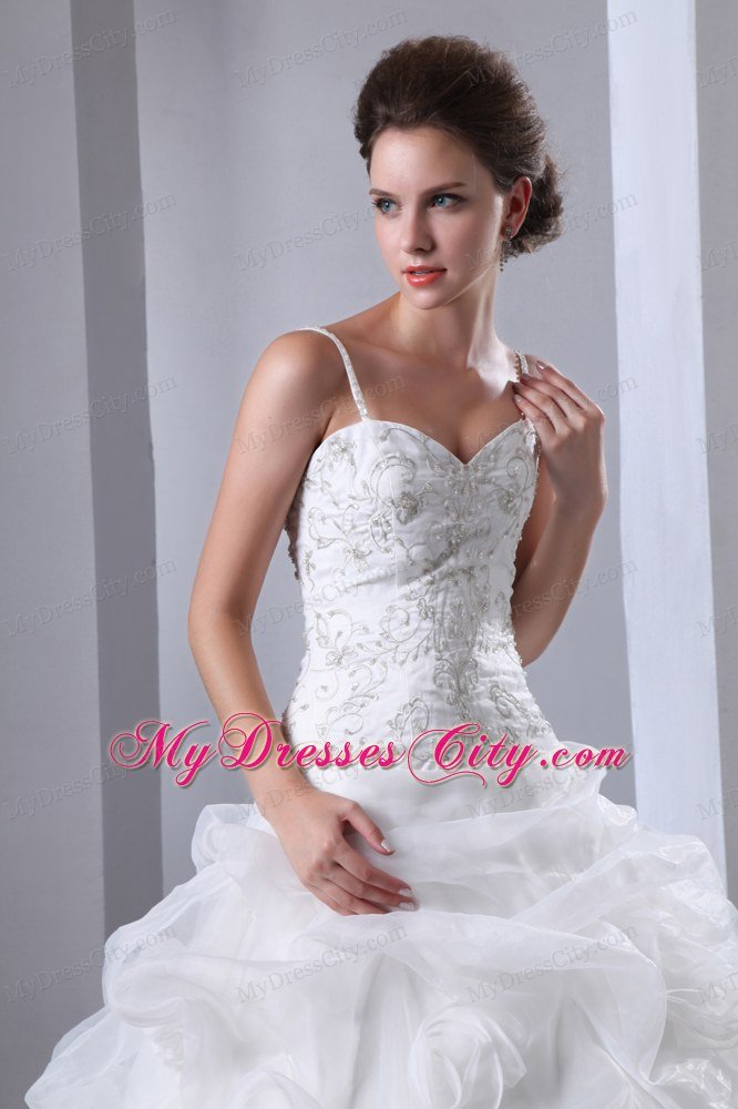 Beautiful Princess Spaghetti Straps Embroidery Garden Wedding Dresses