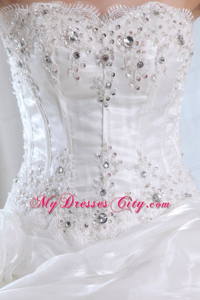 Luxurious Puffy Strapless Beading and Appliques Wedding Gowns Pick Ups