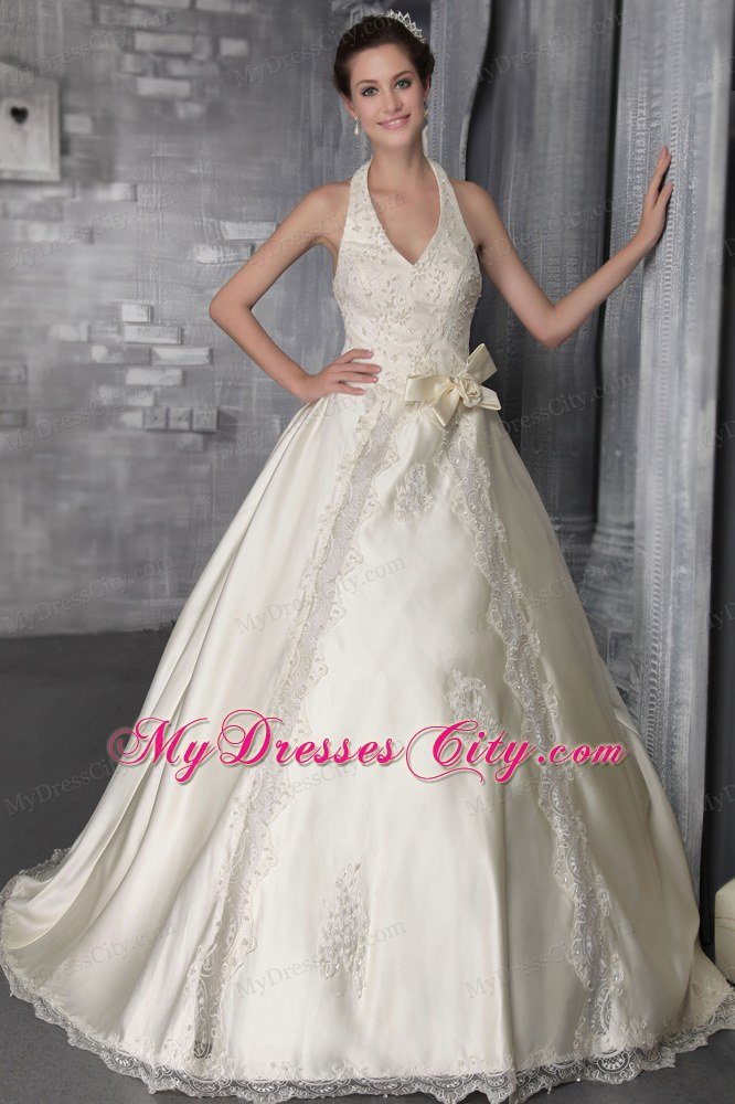 Classical Princess Halter Sweep Lace Appliques Beading Wedding Gowns