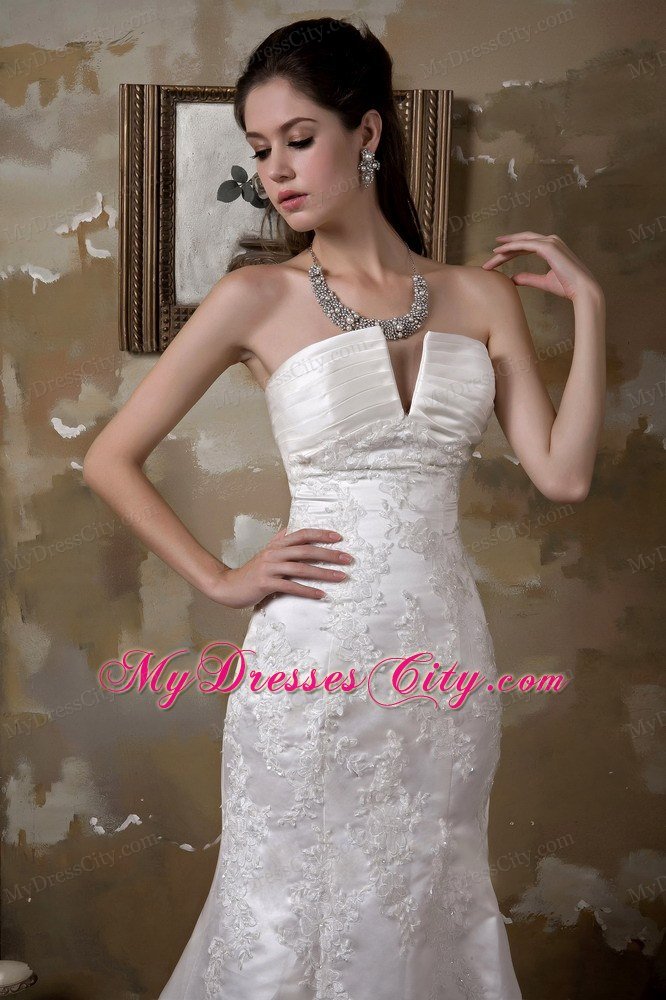 Mermaid V-neck Satin Appliques Wedding Dress with Court Train