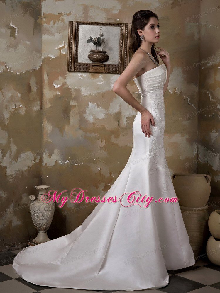 Mermaid V-neck Satin Appliques Wedding Dress with Court Train