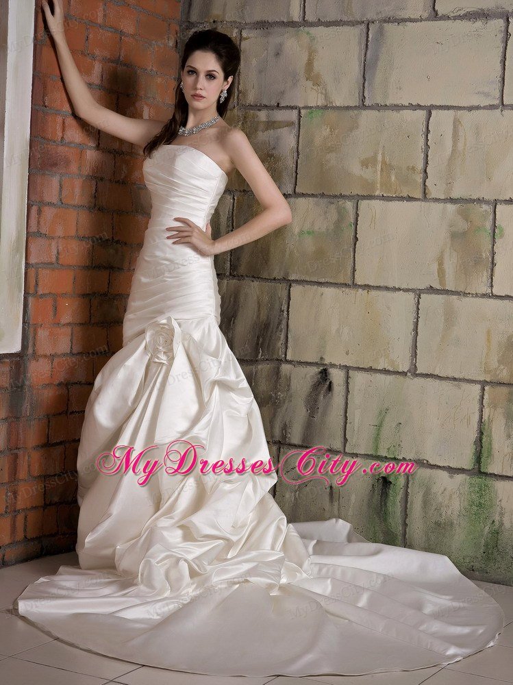 Mermaid Taffeta Hand Made Flower Chapel Train Bridal Dress