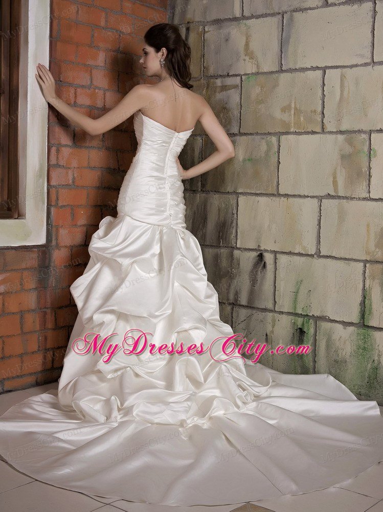 Mermaid Taffeta Hand Made Flower Chapel Train Bridal Dress