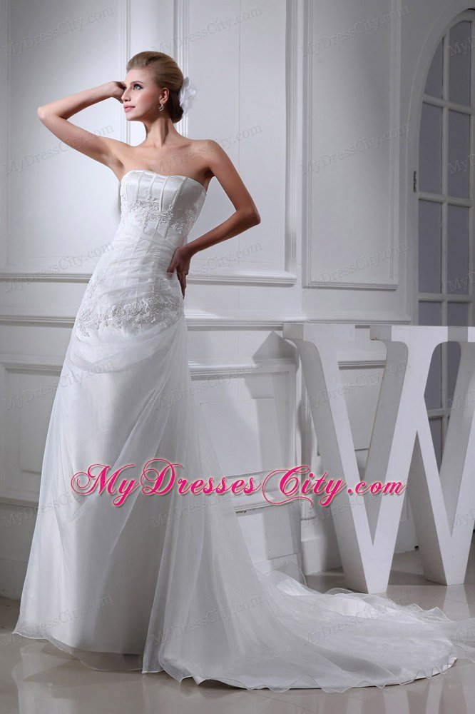 Cheap Strapless Appliques A-line Wedding Dress with Chapel Train