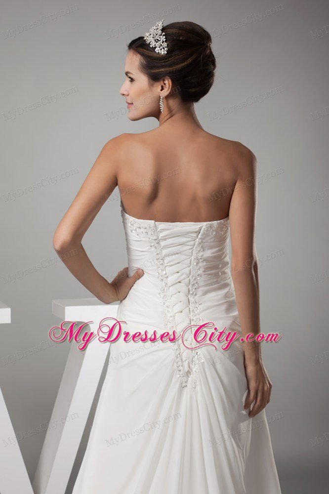 Appliques Ruched Sweetheart Wedding Dress With Lace Up Back