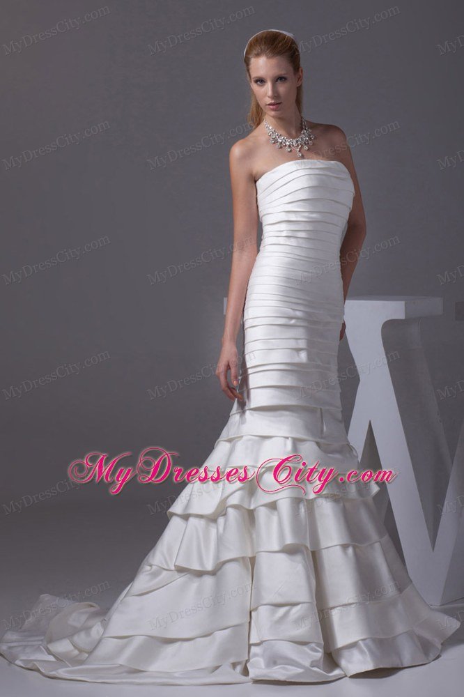 Luxurious Mermaid Strapless Satin Ruffled Layers Wedding Dress