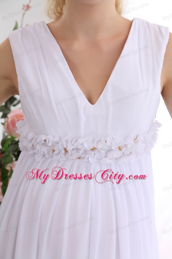 Hand Made Flowers V-neck Chiffon Maternity Wedding Dress