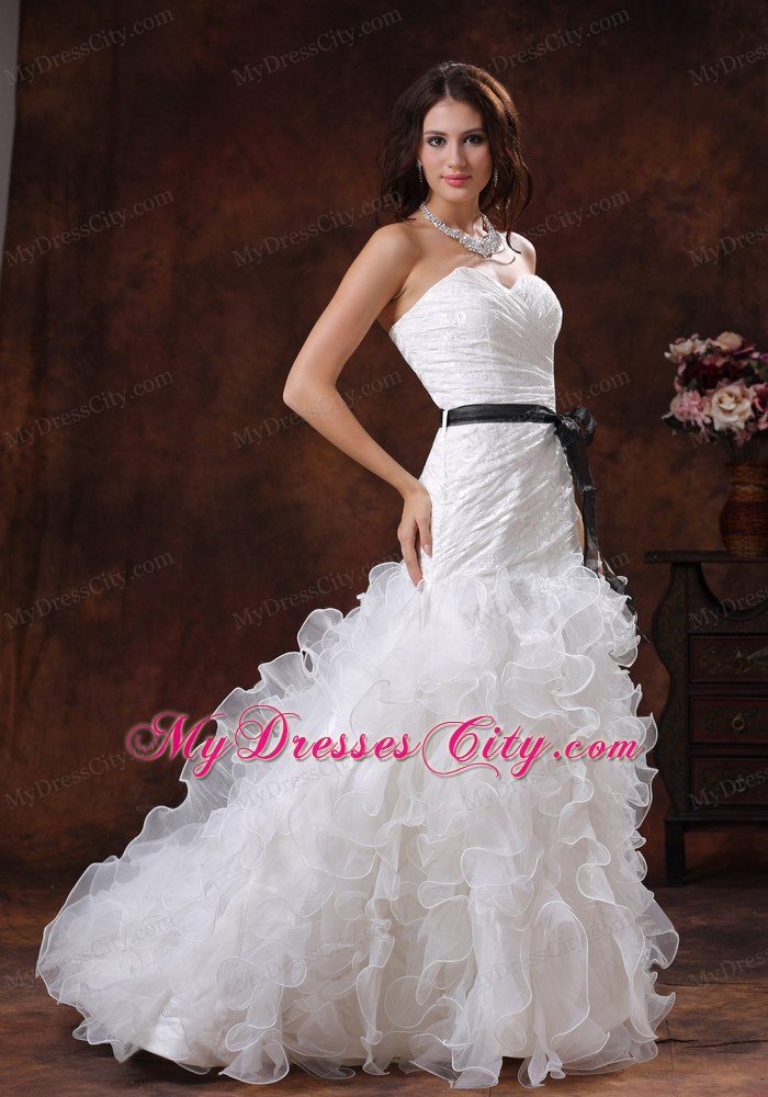 Sweetheart Ruffled Layers Long Wedding Dress with Black Sash