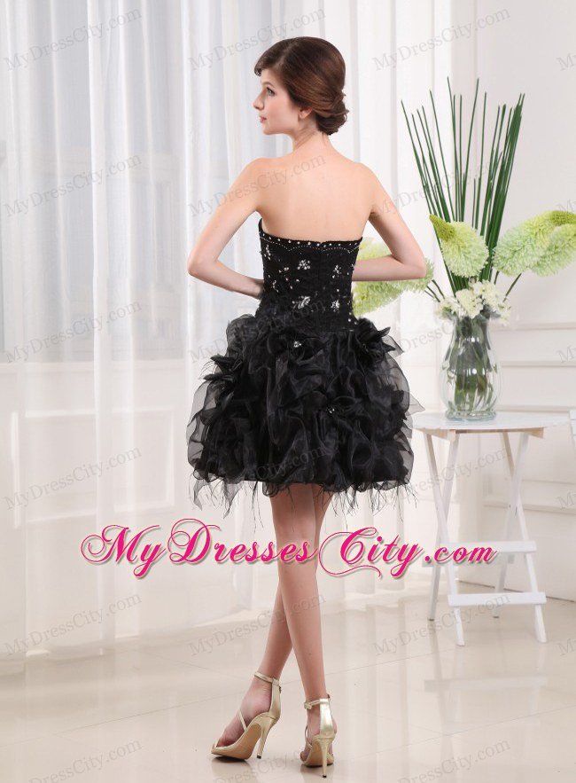 Beaded Sweetheart A-Line Black Evening Dresses with Ruffles