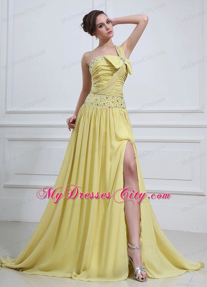 One Shoulder Bow High Slit Yellow Green Prom Dress Beaded