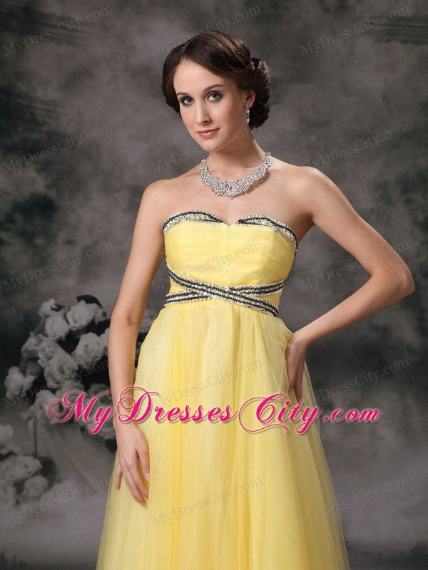 Beading Light Yellow Tulle Prom Dress with the Back Covered