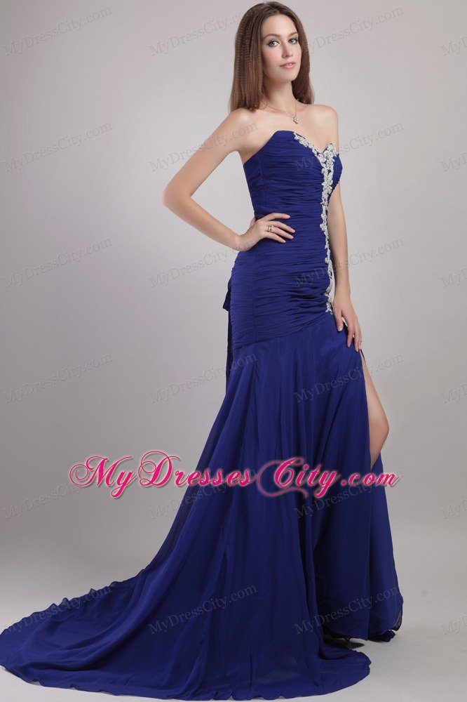 Blue Sweetheart Appliques Prom Dress with Chapel Train Chiffon