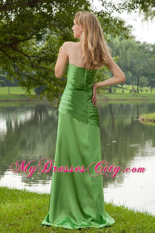 With Brush Train Spring Green Strapless Ruche Prom Dress