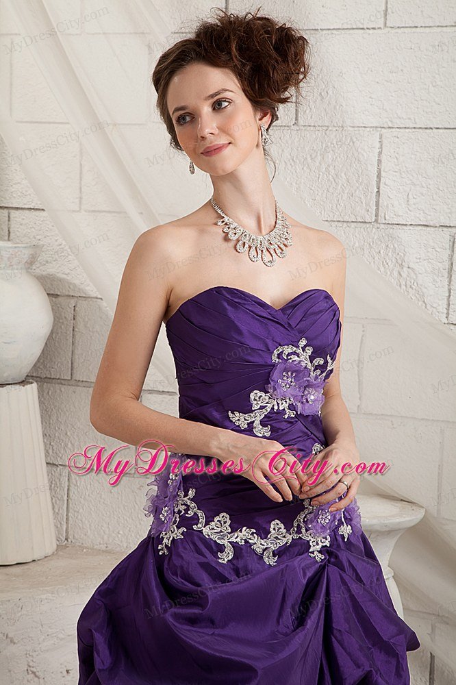 Ruching Sweetheart Appliques Brush Train Purple A-line Prom Dress