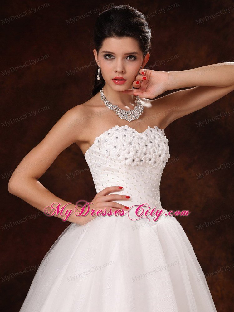 Beaded A-Line Sweetheart Organza New Style 2013 Wedding Gown