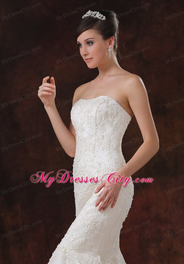 Trumpet Lace and Tulle Strapless Wedding Dress with Lace-up