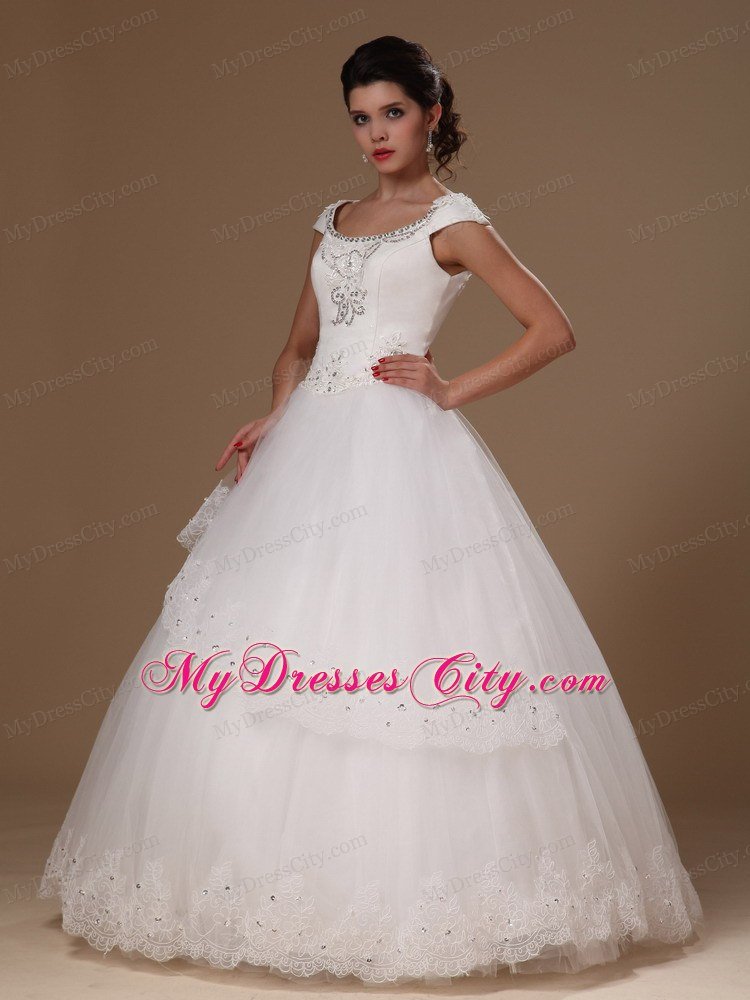 Scoop Floor-length Short Sleeves Beading Wedding Gown