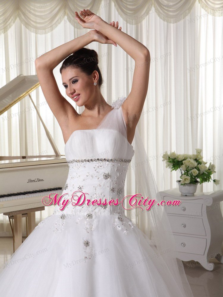 Flower Decorate One Shoulder Appliqued and Beaded Wedding Dress