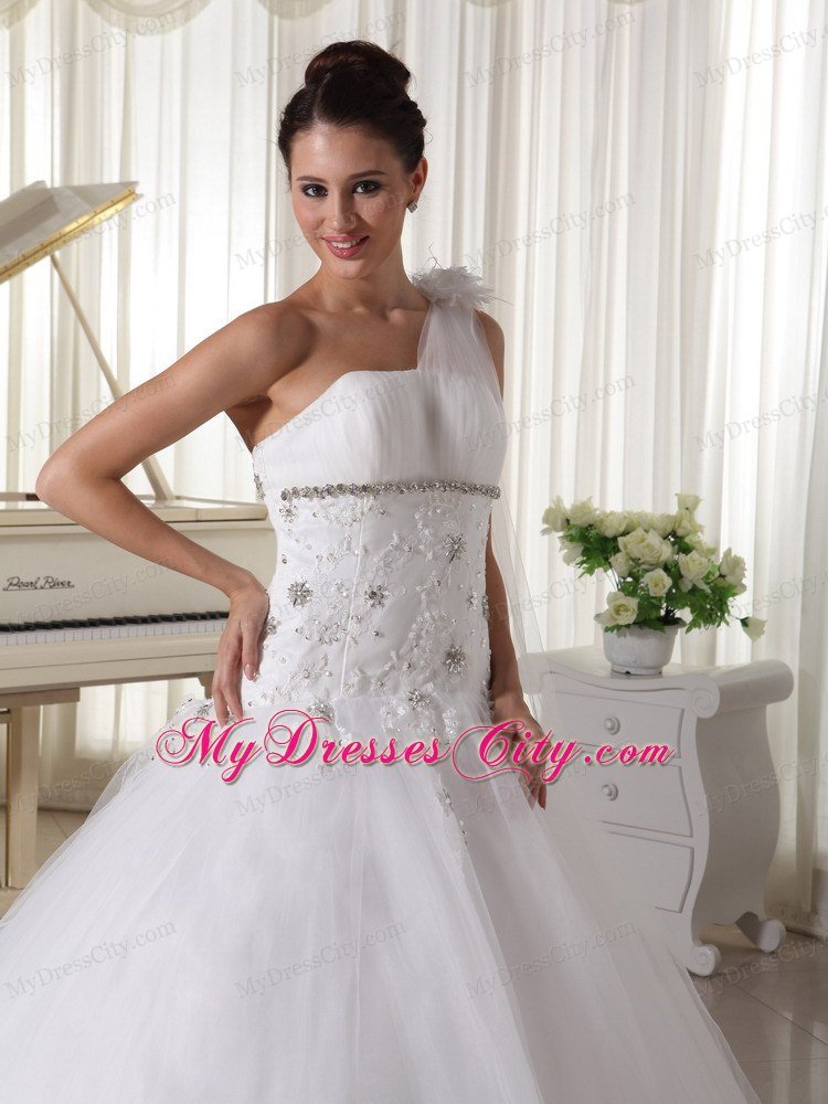 Flower Decorate One Shoulder Appliqued and Beaded Wedding Dress