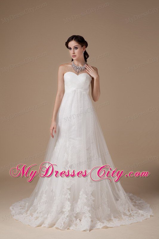 Wonderful A-line Sweetheart Brush Train Tulle and Lace Wedding Gowns