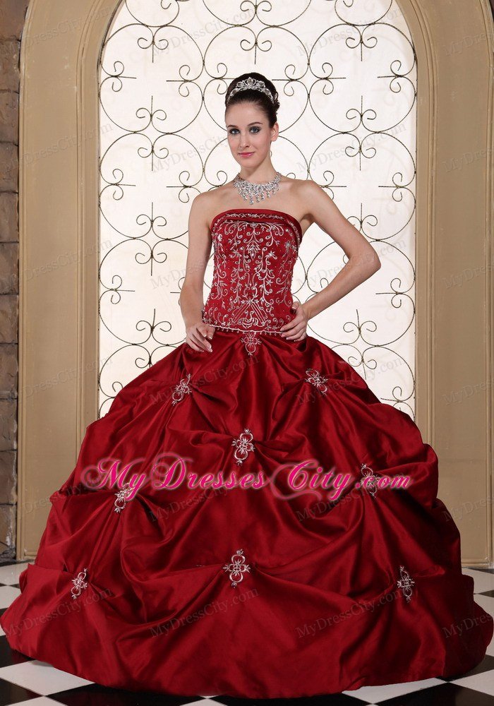 Wine Red Strapless Pick-ups Wedding Gown 2013 Corset Back