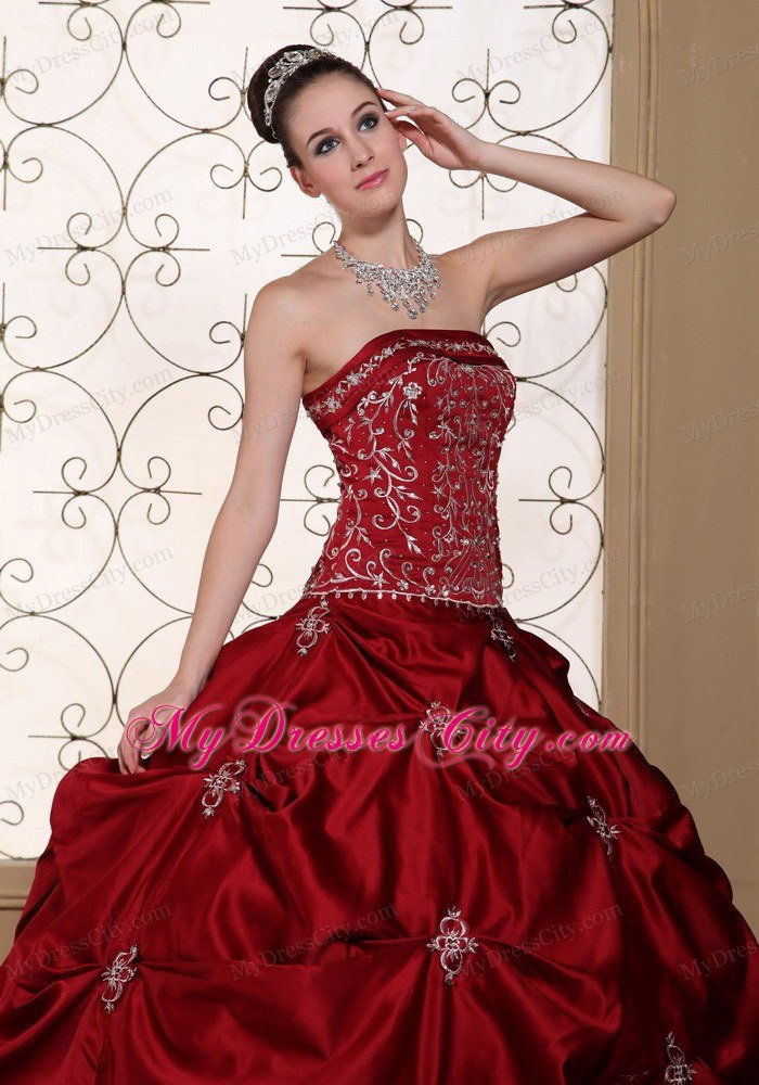 Wine Red Strapless Pick-ups Wedding Gown 2013 Corset Back