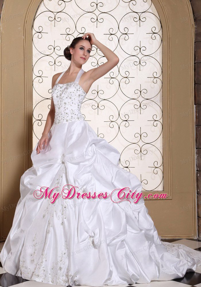 Recommended Halter Top Wedding Dress with Embroidery and Pick-ups