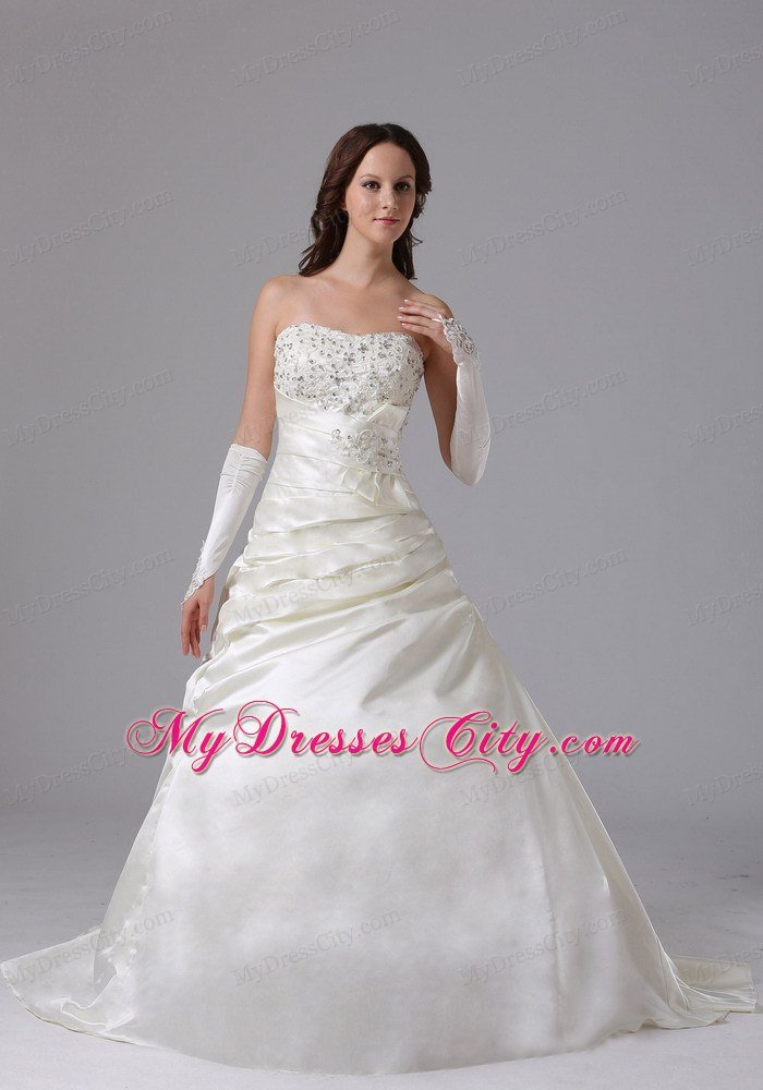 Luxury A-line Appliques and Ruches Lace Court Train Wedding Gowns