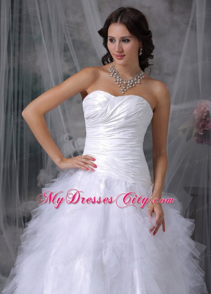 2013 Romantic A-line Sweetheart Taffeta and Tulle Ruffled Wedding Dress