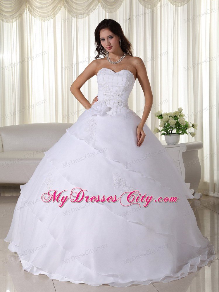 White Sweetheart Floor-length Beading Bridal Dress with Ruffled Layers