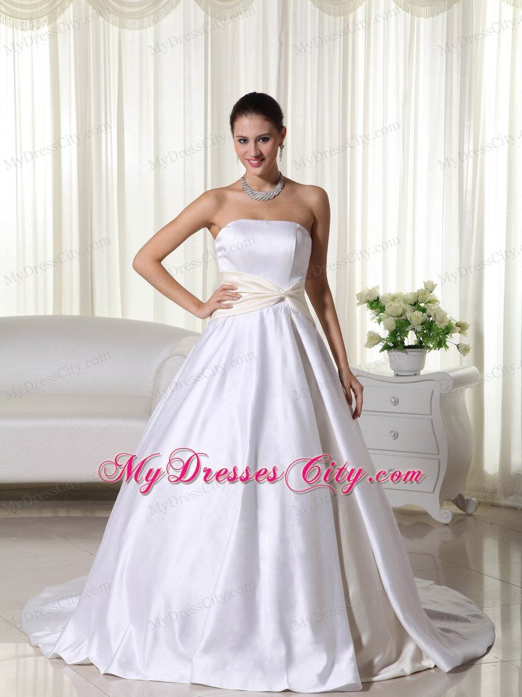 Cheap A-line Strapless Court Train Ribbon Wedding Dress under 250