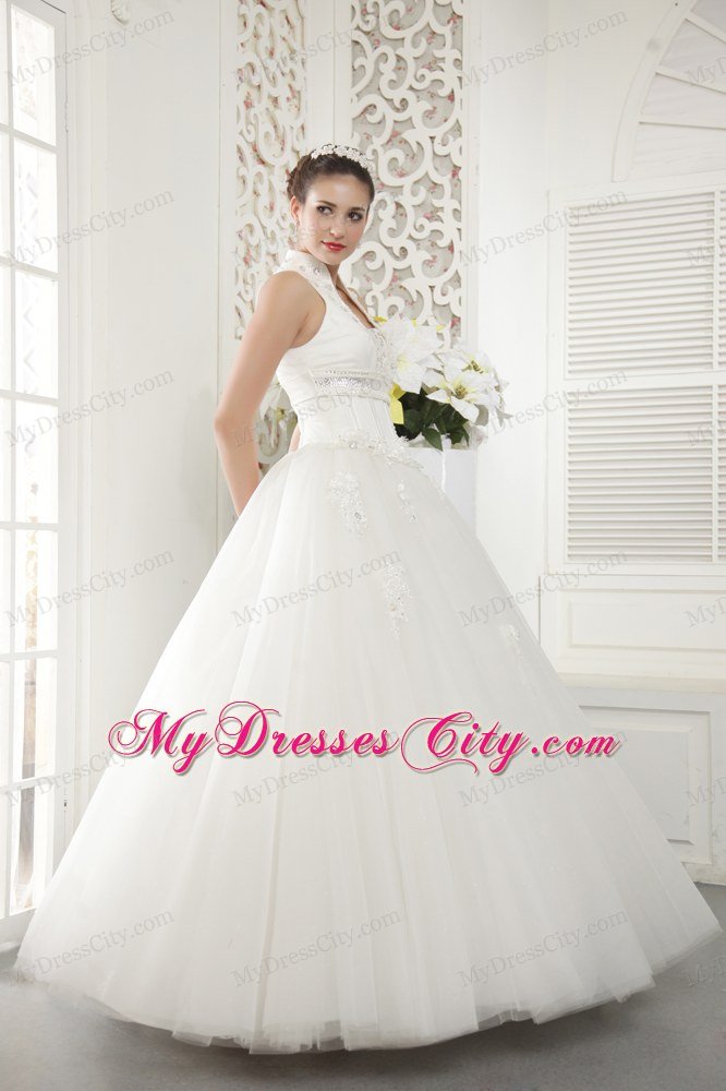 High-neck Clasp Handle Bridal Gowns with Rhinestone and Diamonds